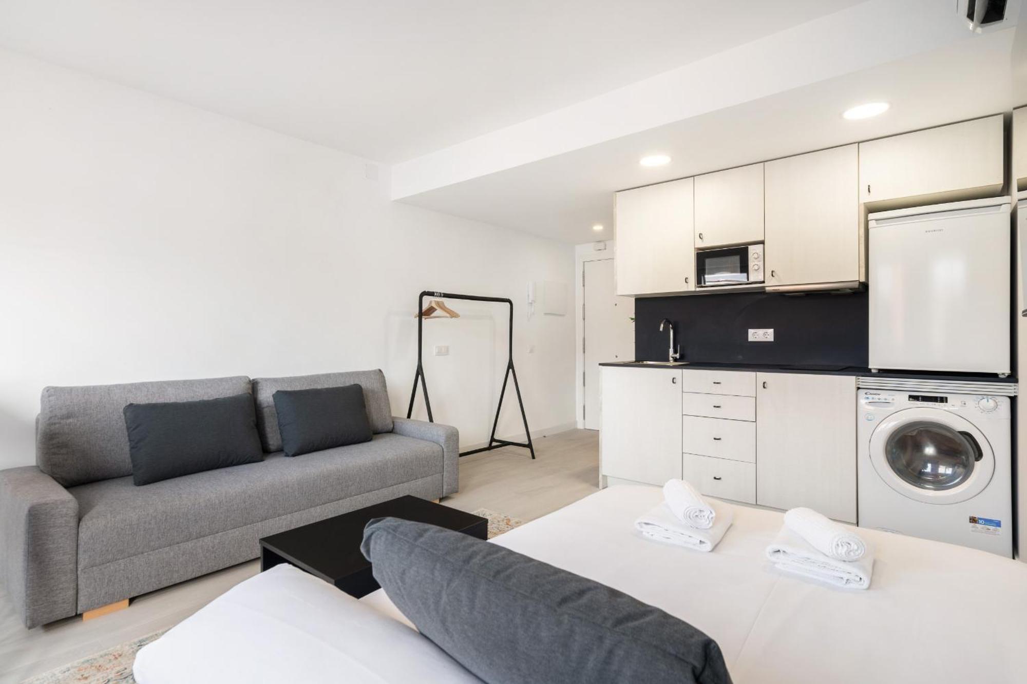 Madrid Riverside Studios Con Parking Incluido Alquiler Temporal Exterior foto