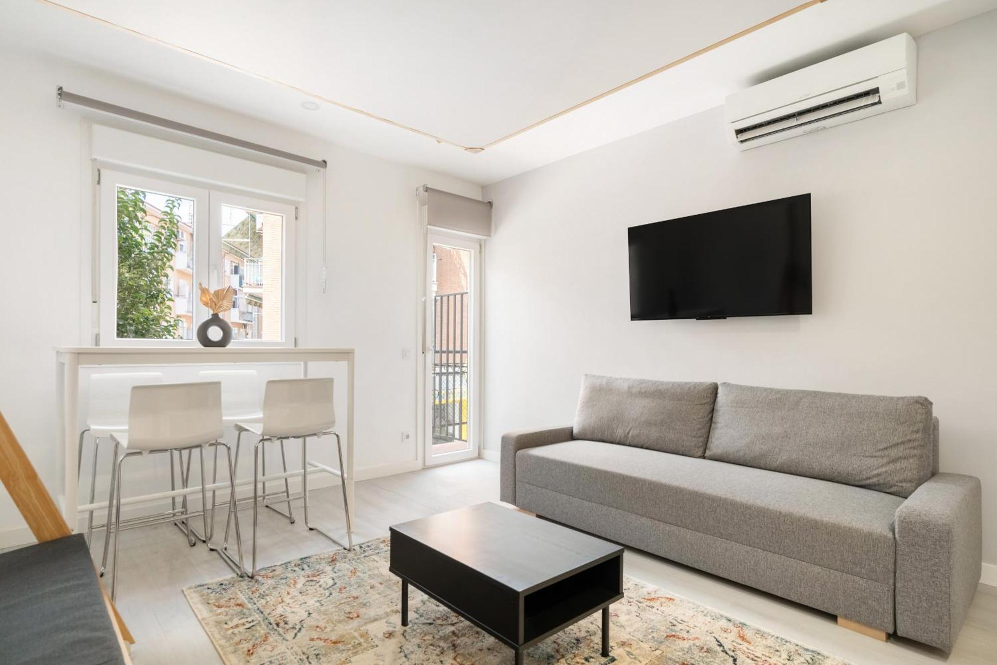 Madrid Riverside Studios Con Parking Incluido Alquiler Temporal Exterior foto